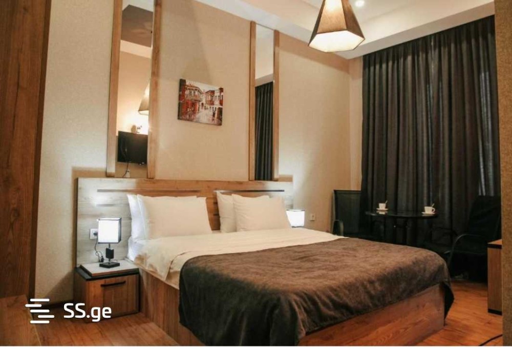 იყიდება სასტუმრო მთაწმინდაზე