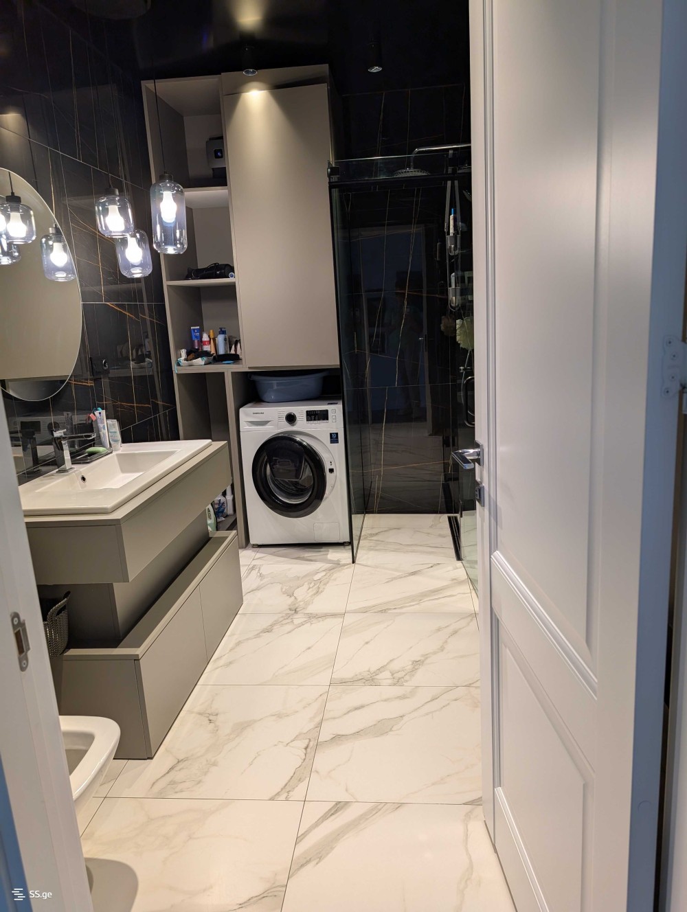 იყიდება 3 ოთახიანი კერძო სახლი თხინვალში