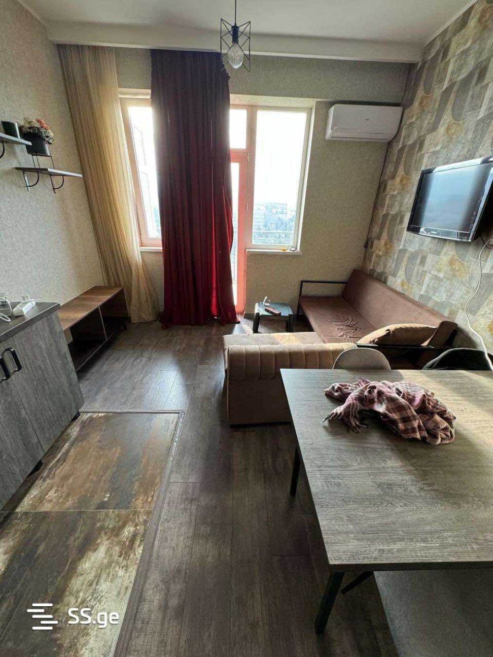 იყიდება 2 ოთახიანი ბინა დიღმის მასივში