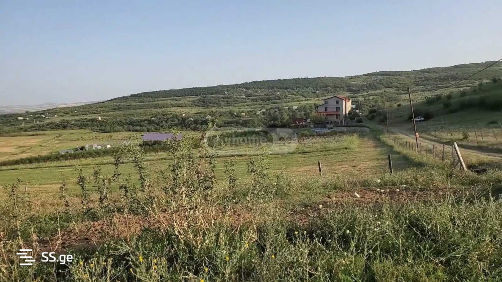 იყიდება მიწის ნაკვეთი უჯარმაში