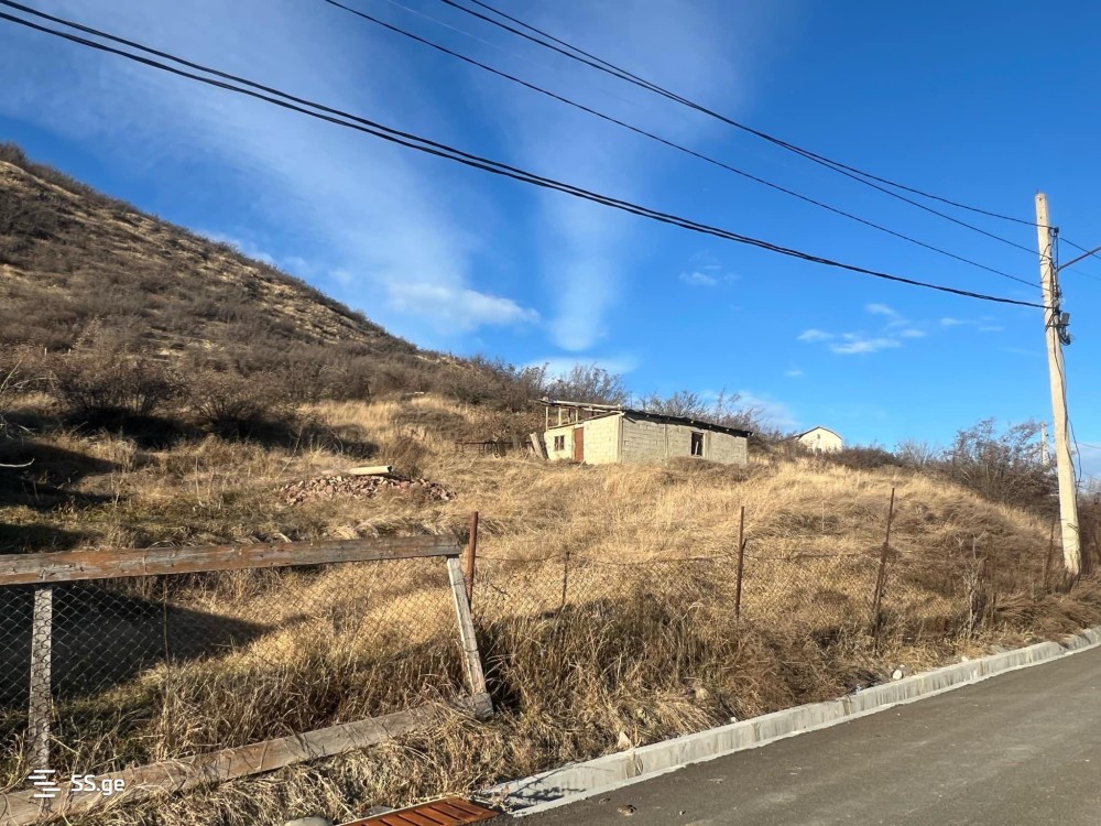 იყიდება მიწის ნაკვეთი ნავაზში