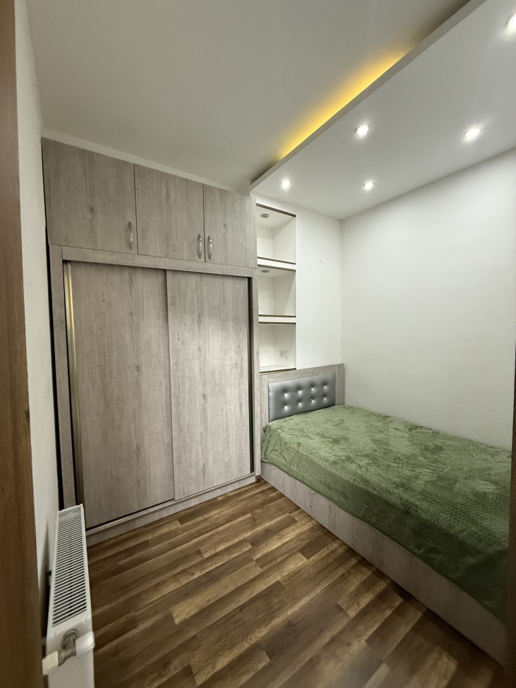 ქირავდება