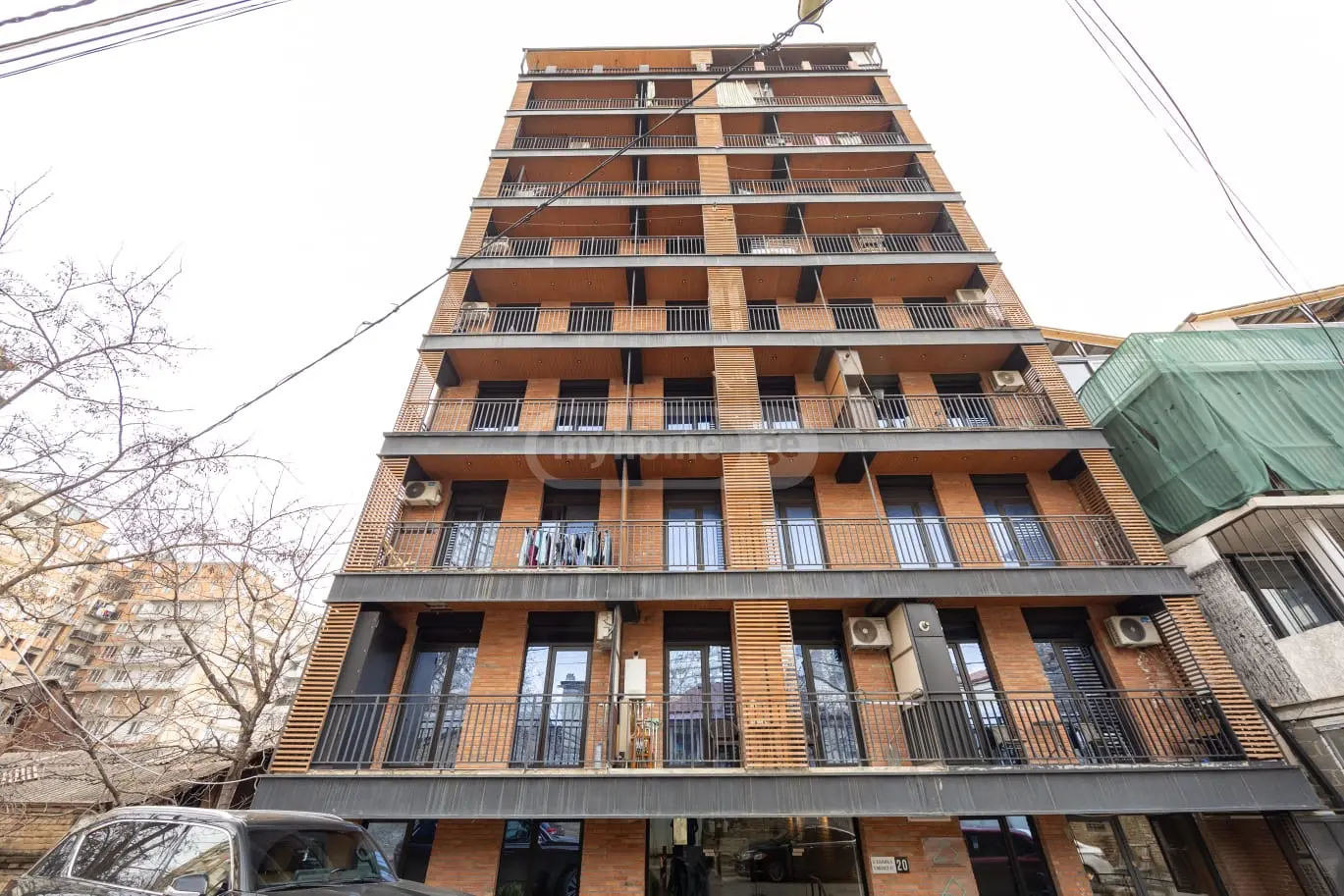 იყიდება საოფისე კომერციული ფართი საბურთალოზე