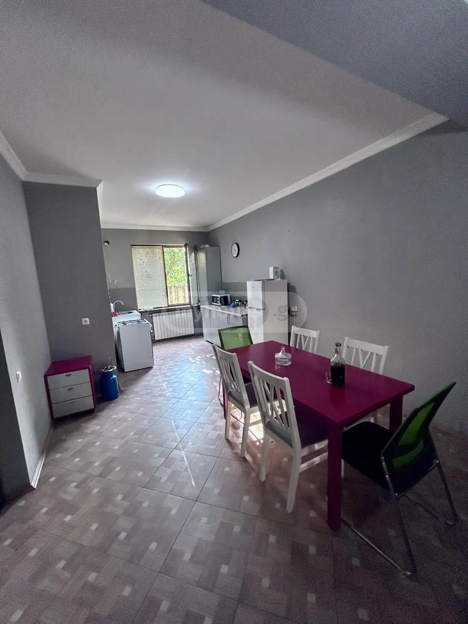 იყიდება 10+ ოთახიანი კერძო სახლი თბილისში