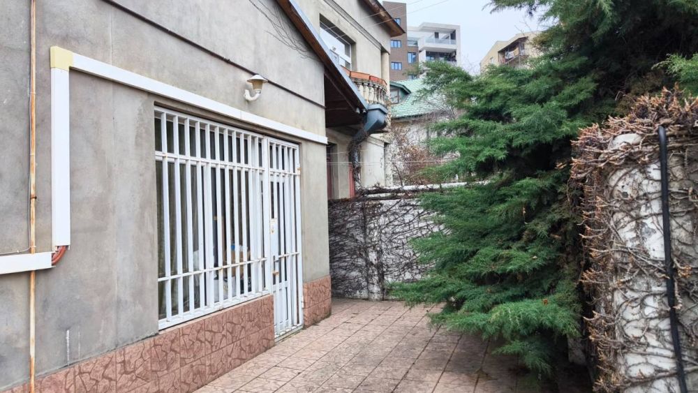 🏡 მეპატრონისგან იყიდება უნიკალური კერძო სახლი ვეძისში