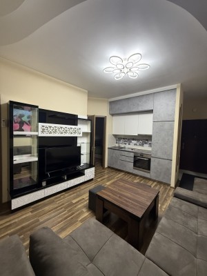 ქირავდება